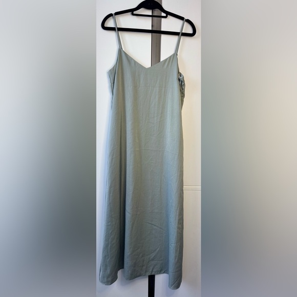 Uniqlo Mint Green Slip Dress - Picture 1 of 3